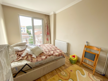 Kumbağ Köyiçinde Çok Geniş Full Eşyalı 2+1 Kiralık Daire
