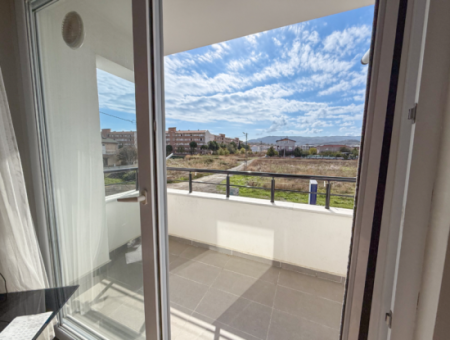 Aquaparklı Havuzlu Denize Yakın Sitede Eşyalı 1+1 Satılık Daire
