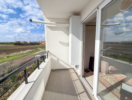 Aquaparklı Havuzlu Denize Yakın Sitede Eşyalı 1+1 Satılık Daire