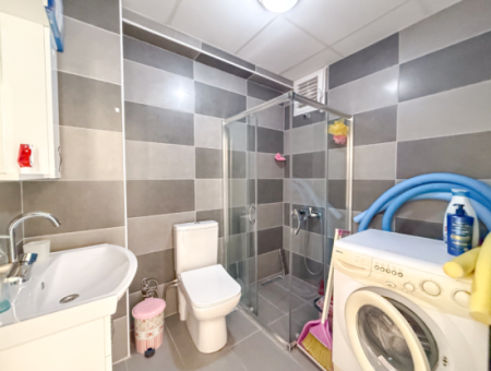 Aquaparklı Havuzlu Denize Yakın Sitede Eşyalı 1+1 Satılık Daire