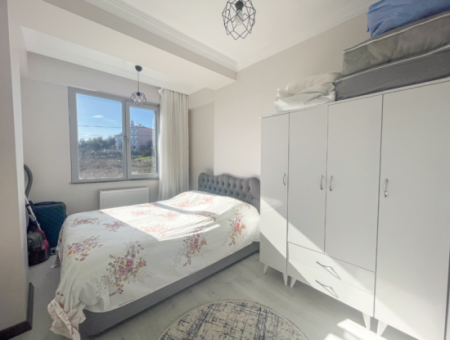 Komple Deniz Manzaralı Kumbağ Tepede İskanlı Satılık 2+1 Daire