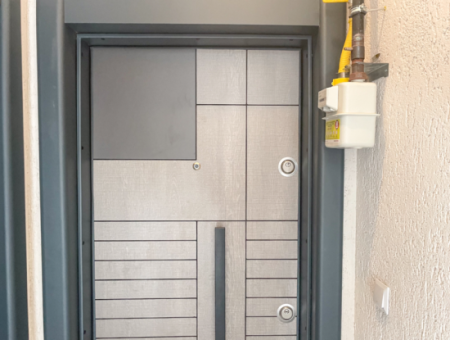 Komple Deniz Manzaralı Kumbağ Tepede İskanlı Satılık 2+1 Daire