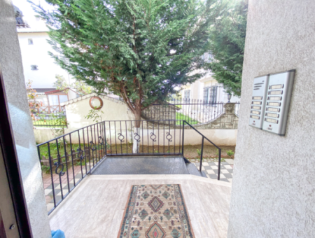 Kumbağ'da Caddenin Deniz Tarafında İskanlı Bahçe Katı 1+1 Daire