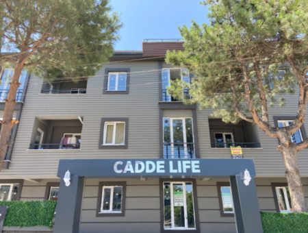 Kumbağ'da Ana Cadde Üzerinde Geniş Ve Ferah 2+1 Satılık Daire