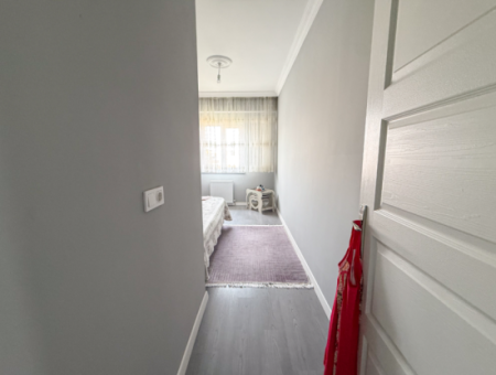 Kumbağ'da Ana Cadde Üzerinde Geniş Ve Ferah 2+1 Satılık Daire