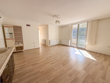 Kumbağ'da Havuzlu Site İçerisinde Geniş Ve Ferah 2+1 Satılık Daire 