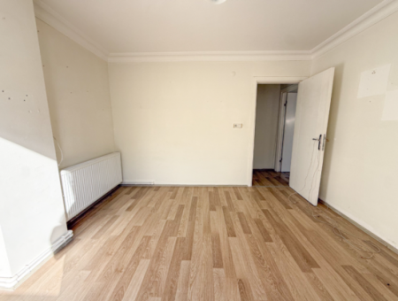 Kumbağ'da Havuzlu Site İçerisinde Geniş Ve Ferah 2+1 Satılık Daire 