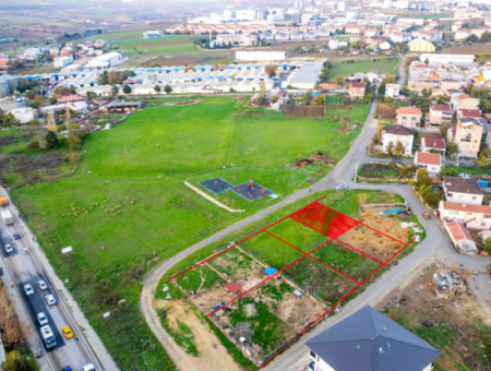 Karadeniz Mh. İnşaata Hazır İmarlı İfrazlı Önü Park Satılık Arsa