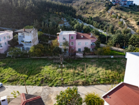 Kumbağ'da İnşaata Hazır Nezih Konumda 185 M2 Satılık İmarlı Arsa