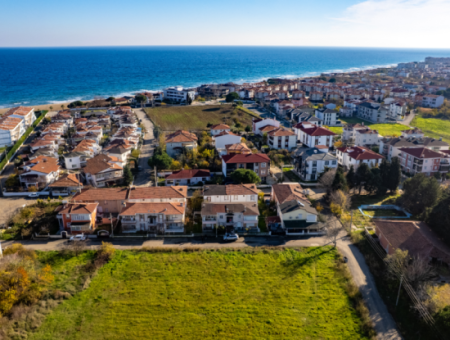 Kumbağ'da Gündal Plajına Yakın İnşaata Hazır Satılık Arsa