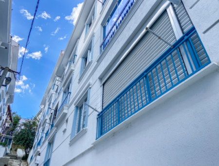 Kumbağ Merkezi Konumda Eşyalı Deniz Manzaralı 2+1 Kiralık Daire