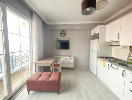 Kumbağ Merkezi Konumda Eşyalı Deniz Manzaralı 2+1 Kiralık Daire