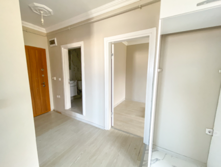 Kumbağ Köy İçi Mevkii Havuzlu Deniz Manzaralı Kiralık 2+1 Daire