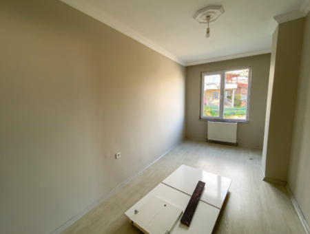 Kumbağ Köy İçi Mevkii Havuzlu Deniz Manzaralı Kiralık 2+1 Daire