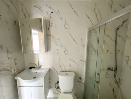 Kumbağ Köy İçi Mevkii Havuzlu Deniz Manzaralı Kiralık 2+1 Daireler