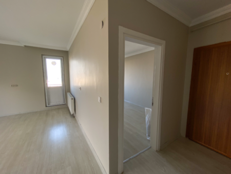 Kumbağ Köy İçi Mevkii Havuzlu Deniz Manzaralı Kiralık 2+1 Daireler