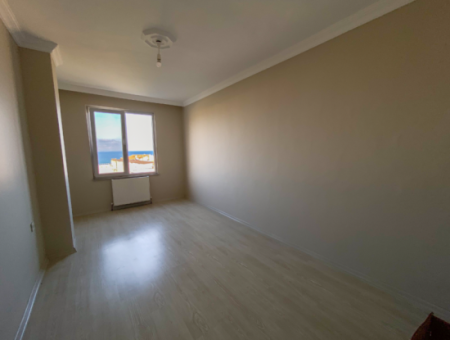Kumbağ Köy İçi Mevkii Havuzlu Deniz Manzaralı Kiralık 2+1 Daireler