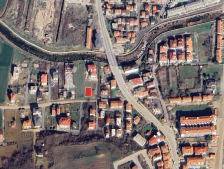 Kumbağ'da Caddeye Sıfır 4 Kat Konut İmarlı Satılık Arsa