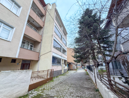 Kumbağ Merkezde Teraslı Ve Çift Balkonlu Satılık 3+1 Dubleks