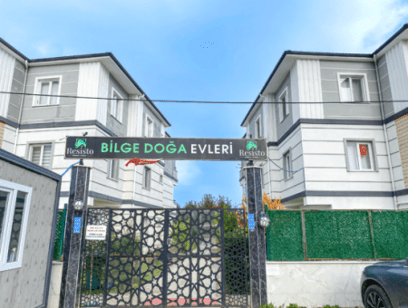 Kumbağ Havuzlu Sitede Full Eşyalı Sezonluk Kiralık Lüks 1+1 Daire