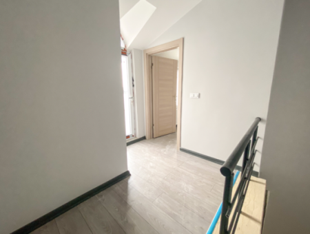 Kumbağ Havuzlu Ova Kent 1 Sitesinde İskanlı Satılık 2+1 Dubleks Daireler