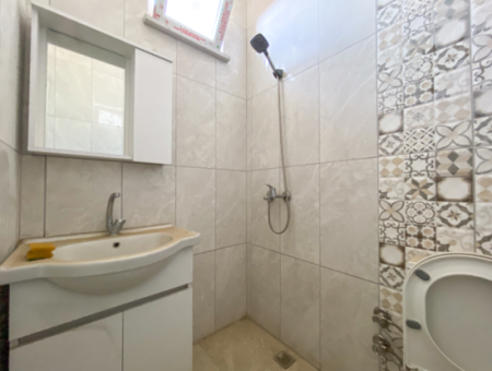 Kumbağ İşlek Ana Cadde Üzerinde 135 M2 Geniş Kiralık Dükkan
