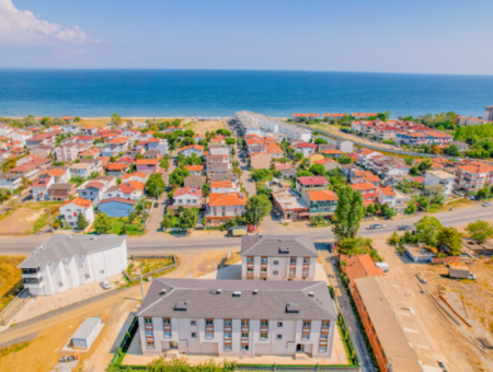 Kumbağ'da Ana Caddeye Sıfır Site İçinde Kiralık 1+1 Daire