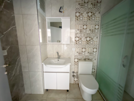 Kumbağ'da Ana Caddeye Sıfır Site İçinde Kiralık 1+1 Daire