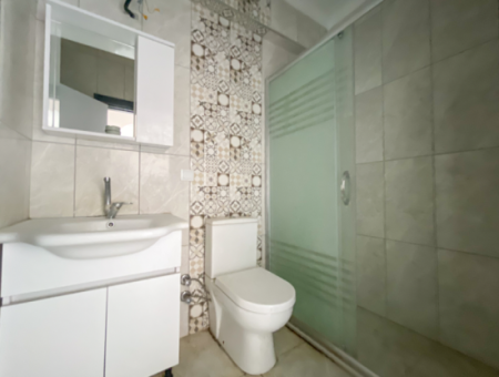 Kumbağ'da Ana Caddeye Sıfır Site İçinde Kiralık 1+1 Daire