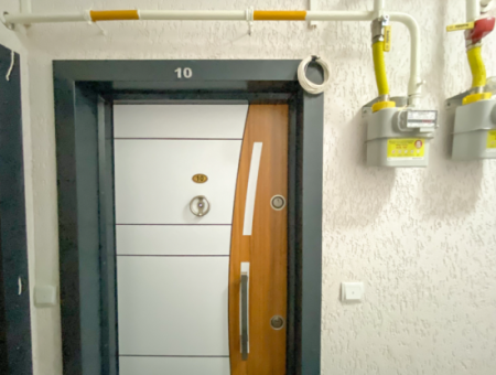 Kumbağ'da Ana Caddeye Sıfır Site İçinde Kiralık 1+1 Daire