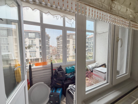 Altınova'da Ferah Ve Lüks İçi Full Yapılı 3+1 Satılık Daire