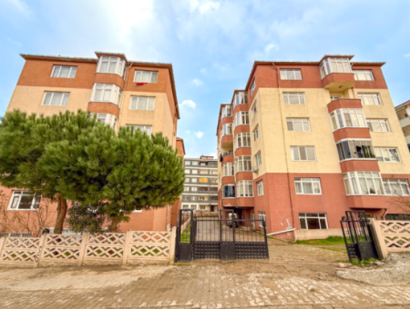 Altınova'da Ferah Ve Lüks İçi Full Yapılı 3+1 Satılık Daire