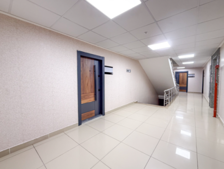 100.Yıl Alt Yol Caddede Deniz Manzaralı Komple Kiralık Plaza