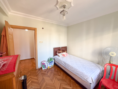 Kumbağ'da 740 M2 Arsa İçerisinde Satılık Tripleks 7+1 Villa