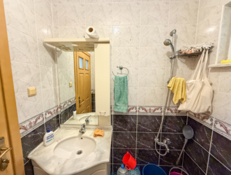 Kumbağ'da 740 M2 Arsa İçerisinde Satılık Tripleks 7+1 Villa