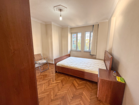 Kumbağ'da 740 M2 Arsa İçerisinde Satılık Tripleks 7+1 Villa