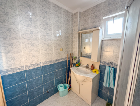 Kumbağ'da 740 M2 Arsa İçerisinde Satılık Tripleks 7+1 Villa