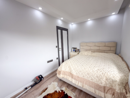 Kumbağ'da Denize Sıfır Sitede Geniş Ve Eşyalı Satılık 2+1 Daire