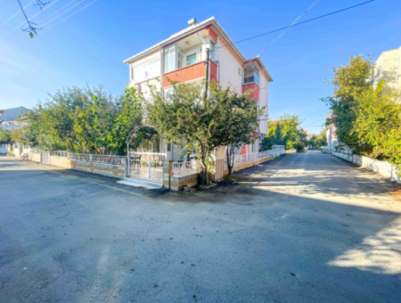 Kumbağ Caddenin Deniz Tarafında Geniş 2+1 Eşyalı Kiralık Daire