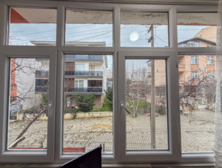 Kumbağ Merkezi Konumda İskanlı Binada 2+1 Satılık Daire