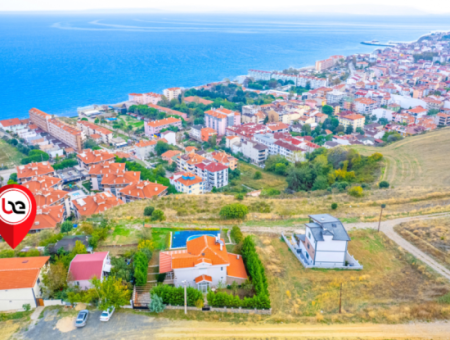 Kumbağ'da Panoramik Deniz Manzaralı Satılık 3+1 Dubleks Villa