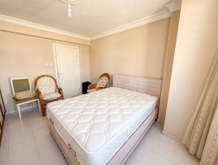 Kumbağ Denize 50 Mt Havuzlu Site İçinde Satılık Tripleks Villa