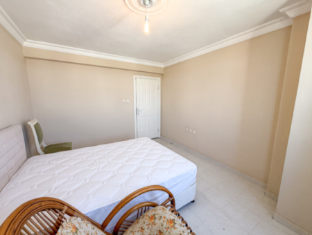 Kumbağ Denize 50 Mt Havuzlu Site İçinde Satılık Tripleks Villa