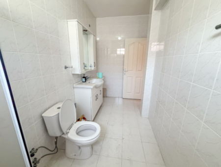 Kumbağ Denize 50 Mt Havuzlu Site İçinde Satılık Tripleks Villa