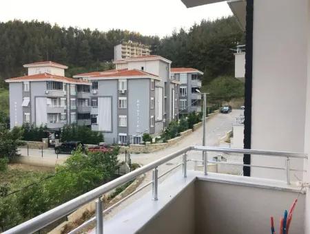 Kumbağ Pazar Sokağı 0.64 Kredi İle Sıfır 1+1 Satılık Yazlık