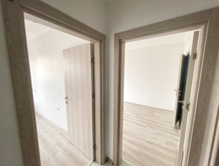 Altınova'da Merkezi Konumda Çok Geniş 2+1 Kiralık Daire