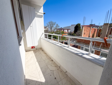 Kumbağ Liman Mevkii Yeni Ve Asansörlü Binada Kiralık 1+1 Daire