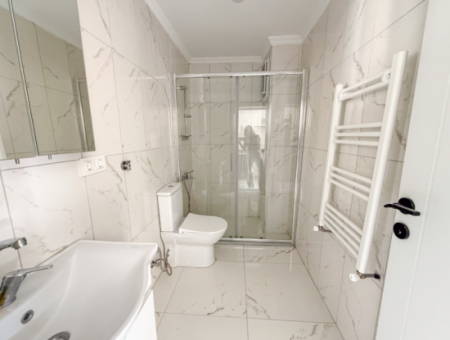 Kumbağ Liman Mevkii Yeni Ve Asansörlü Binada Kiralık 1+1 Daire