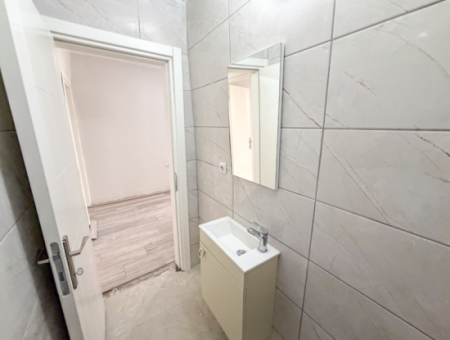 Kumbağ Pazar Sokağında Ayrı Mutfaklı Geniş 2+1 Kiralık Daire