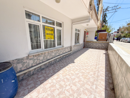 Kumbağ Pazar Sokağında Ayrı Mutfaklı Geniş 2+1 Kiralık Daire